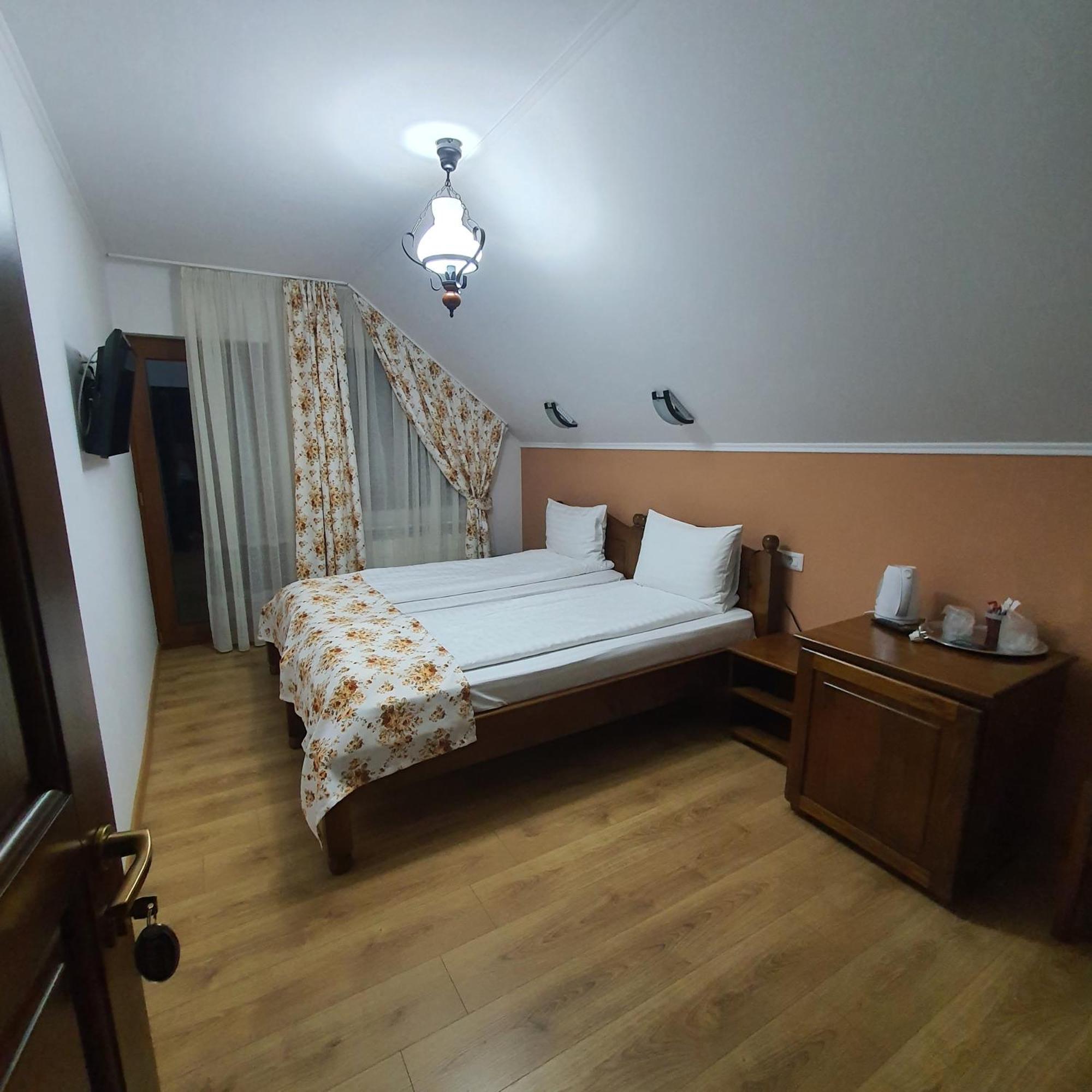 Casa Sofia Apartment Baltatesti Стая снимка