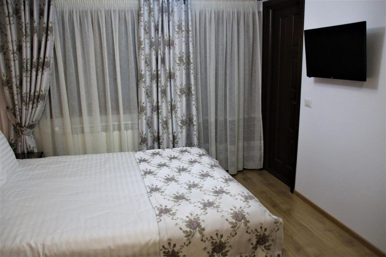 Casa Sofia Apartment Baltatesti Екстериор снимка